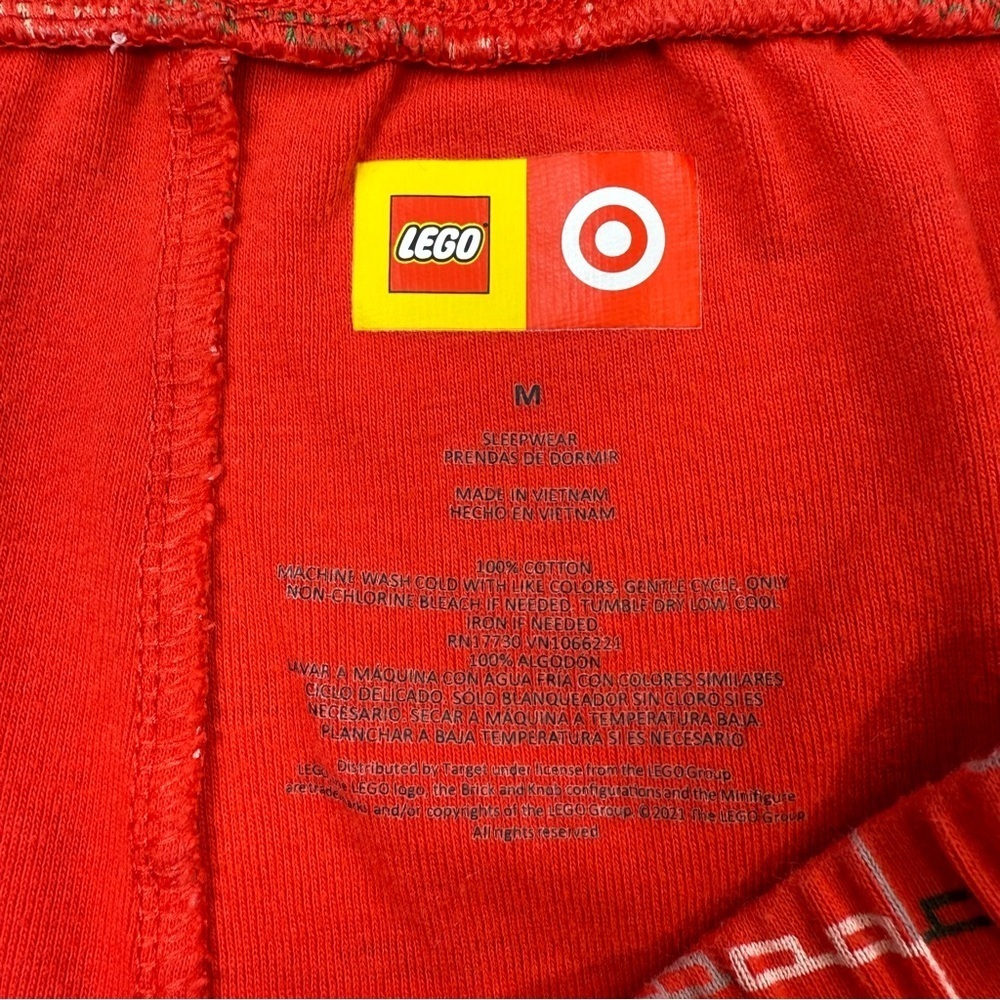 LEGO TARGET Red Stacked Brick Pattern Pajama Set Adult Size Medium - Picture 7 of 11